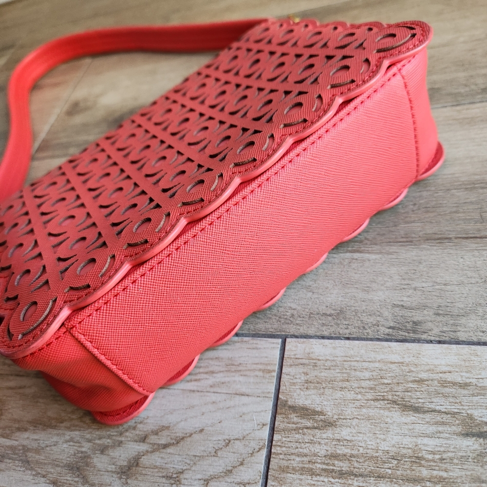 Tory Burch Kelsey Shoulder Bag Poppy Red - Picture 8 of 8